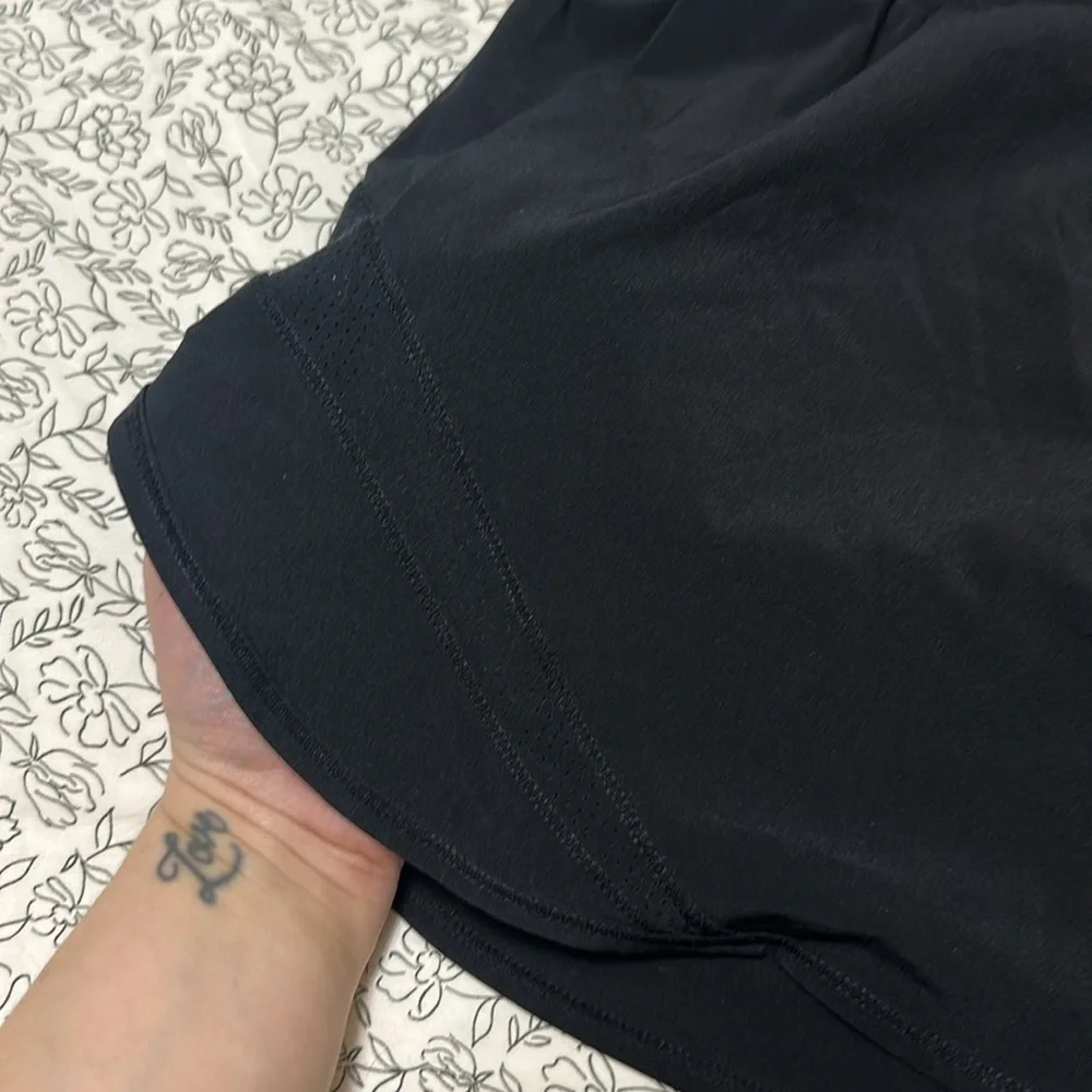 EUC Sweaty Betty XL Black Athletic Shorts - Picture 2 of 6